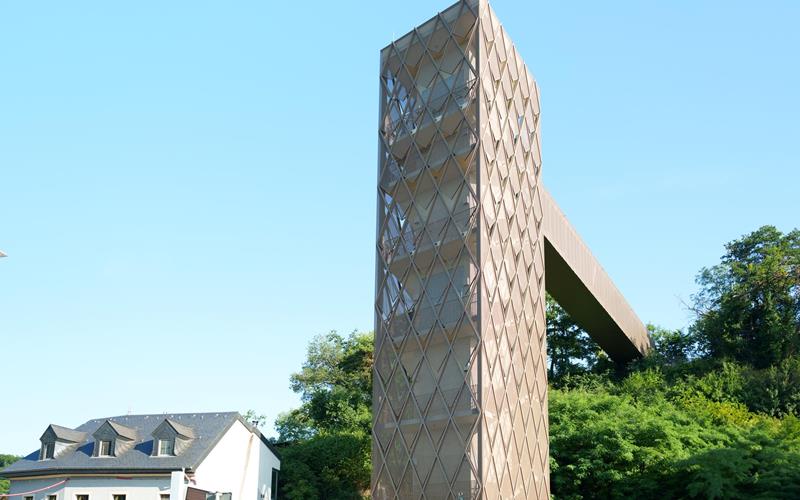 Projekt abgeschlossen: Fassadenelemente für den Ascenseur Holleschberg